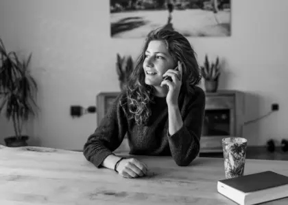 Er det sikkert at svare på telefonnummer 72668600?