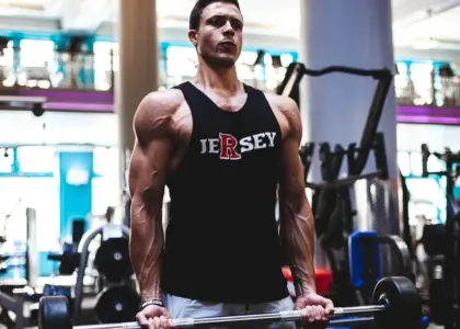 Hvad vejer en herregårdssten? - Typiske vægte, materialer og smarte tips til løft og transport